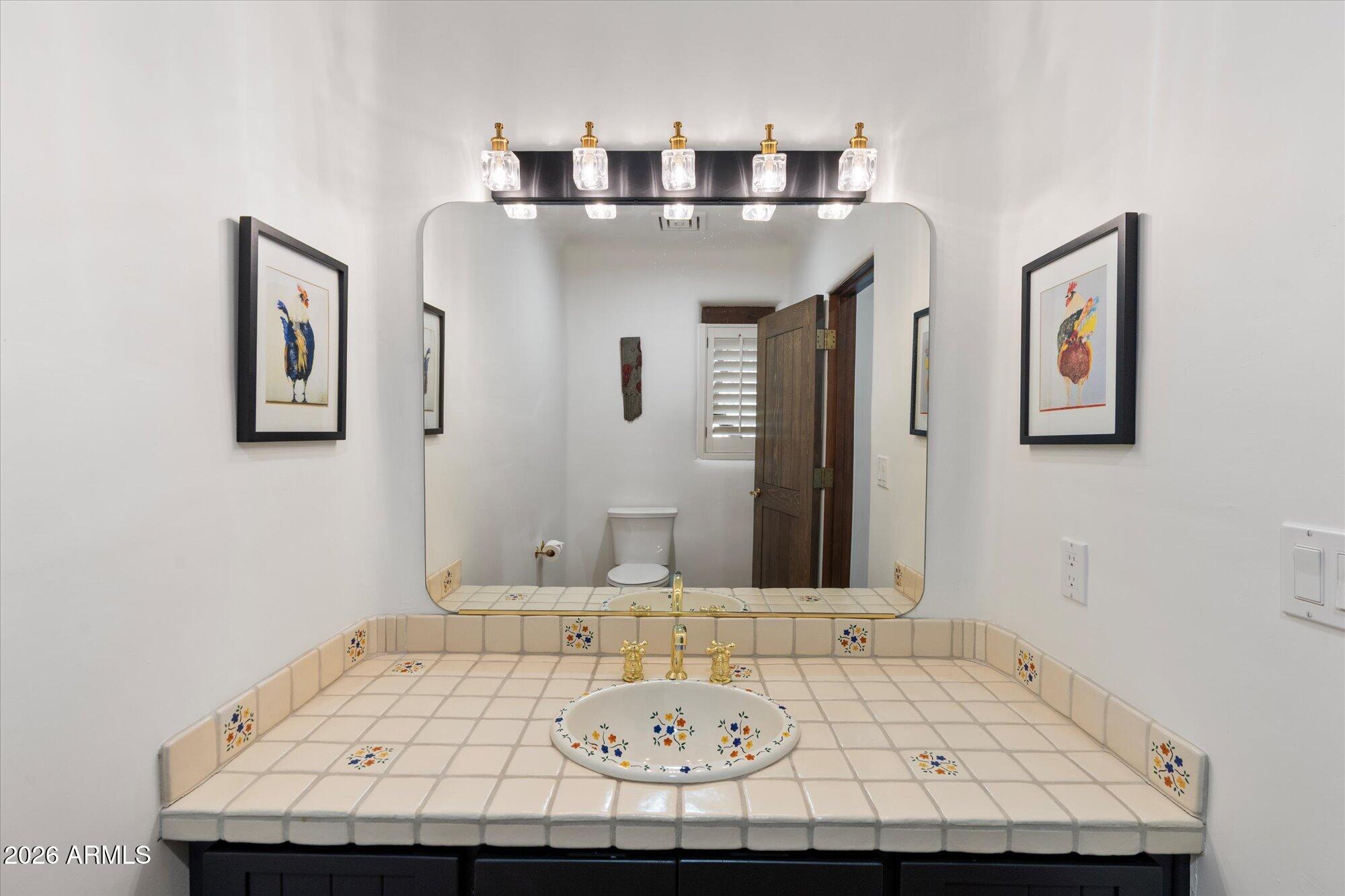 34815 North Arroyo Road Carefree, AZ 85377 - Photo 26 of 60 26-Half Bath