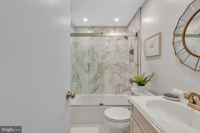 $539,000 | 1133 13th Street Northwest, Unit 501/5B, Washington, DC 20005