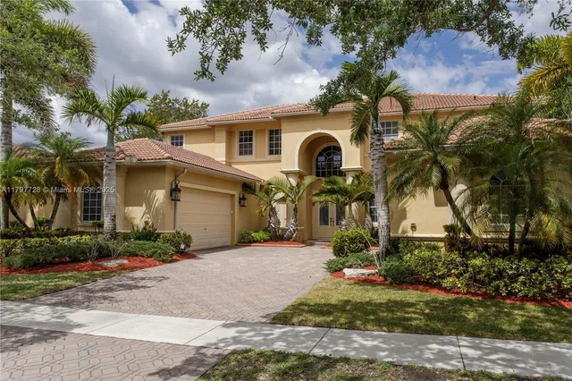 $1,890,000 | 3837 East Coquina Way, Weston, FL 33332