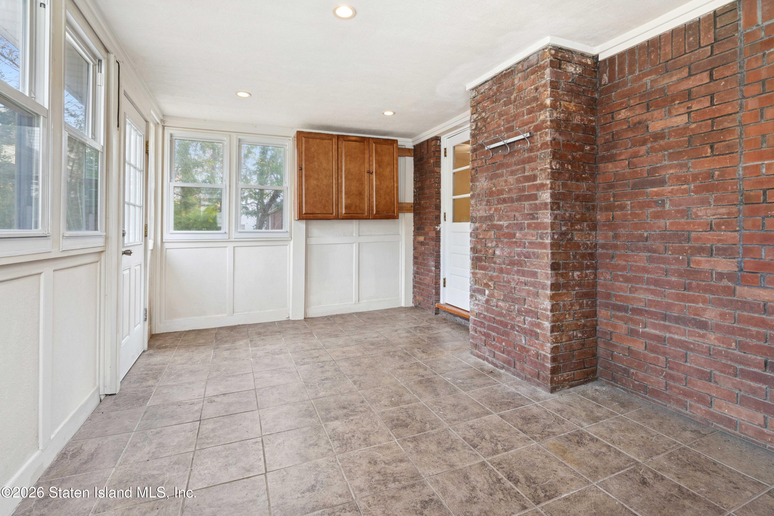 81 Midland Road Staten Island, NY 10308 - Photo 10 of 14 81MidlandAve-10