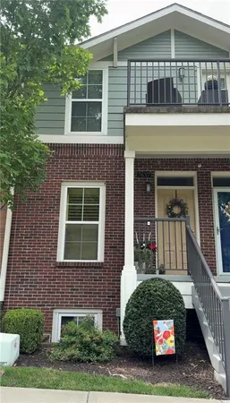 $280,000 | 7637 West 78th Street, Overland Park, KS 66204