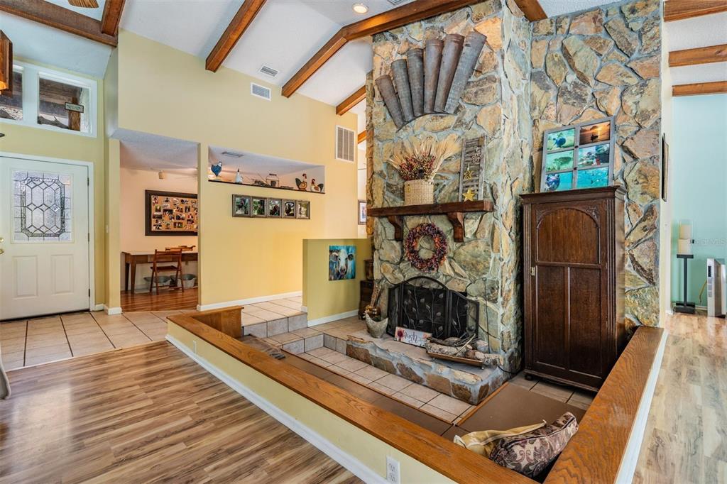 7065 Red Oak Loop New Port Richey, FL 34654 - Photo 10 of 46 Gallery Image 10
