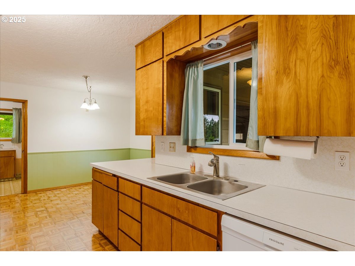50519 Southwest Scoggins Valley Road Gaston, OR 97119 - Photo 20 of 45 Gallery Image 20