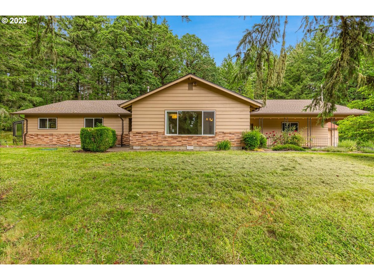 50519 Southwest Scoggins Valley Road Gaston, OR 97119 - Photo 3 of 45 Gallery Image 3
