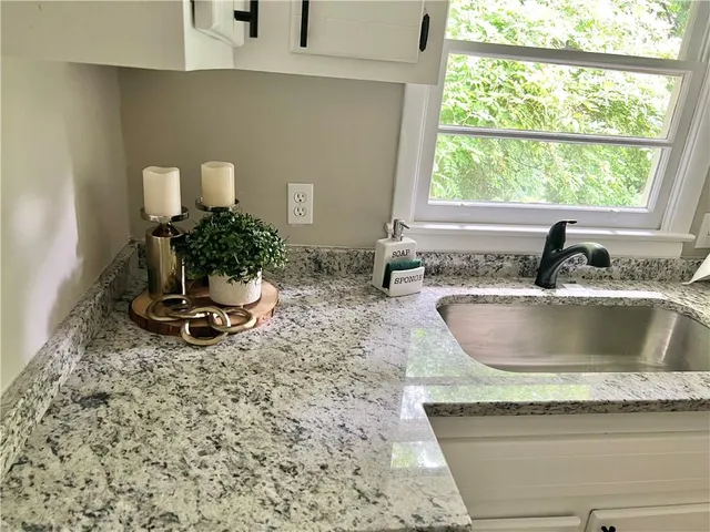 $150,000 | 11 Blacks Bluff Road Southwest, Rome, GA 30161