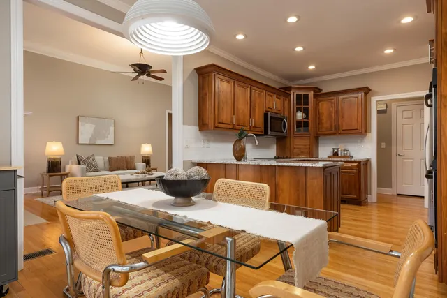 $587,500 | 1130 Norfolk Green Circle, Chattanooga, TN 37421