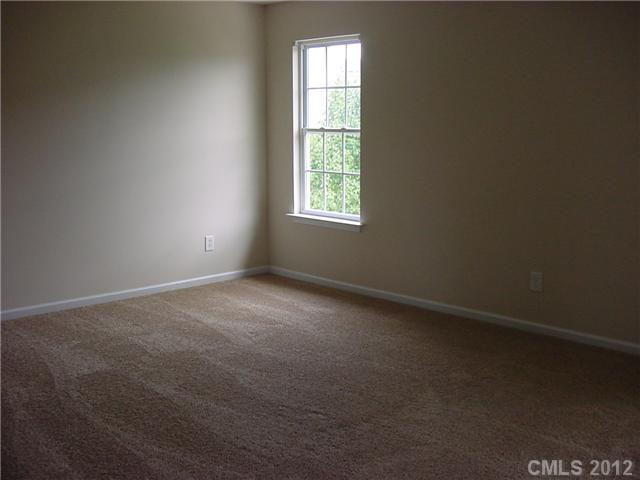 144 Dunnell Road, Unit 145 Mooresville, NC 28115 - Photo 6 of 8 Gallery Image 6