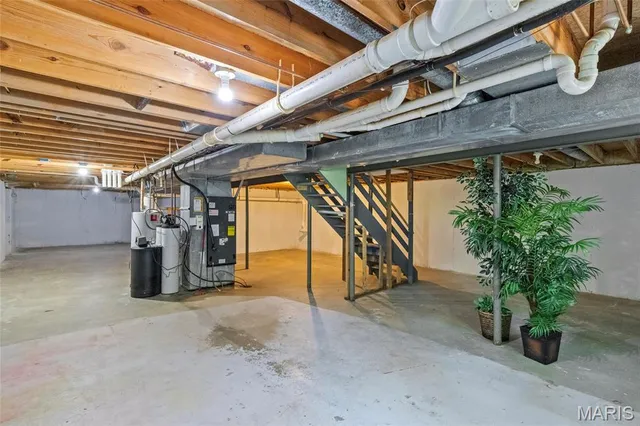 $746,000 | 19109 Old Manchester Road, Wildwood, MO 63069