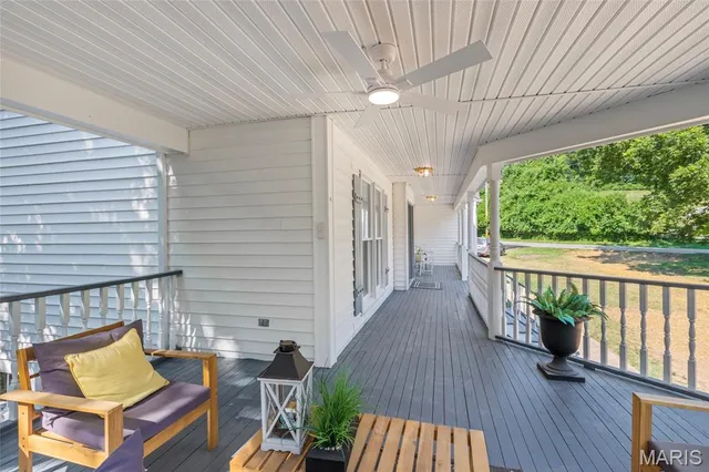 $746,000 | 19109 Old Manchester Road, Wildwood, MO 63069