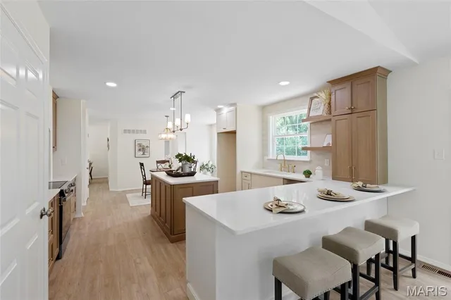 $746,000 | 19109 Old Manchester Road, Wildwood, MO 63069