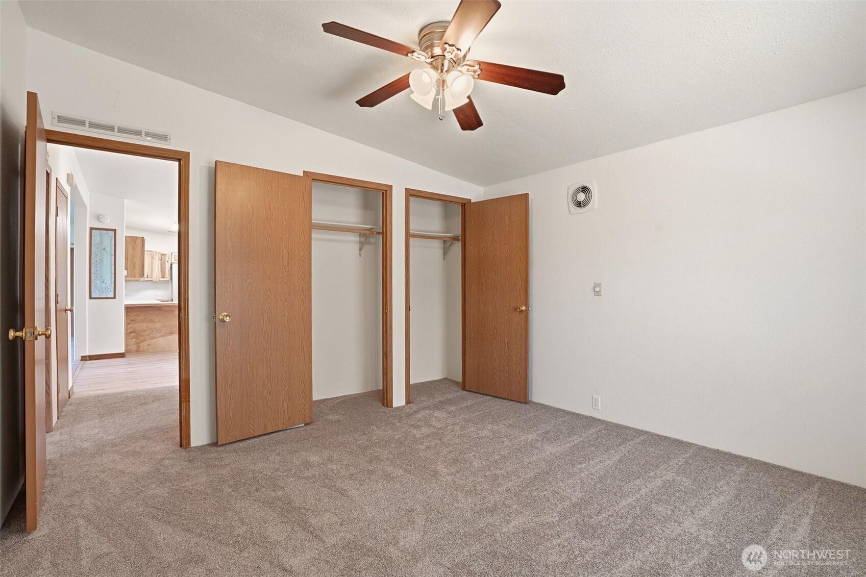8325 East Lindgren Road Spokane, WA 99217 - Photo 15 of 32