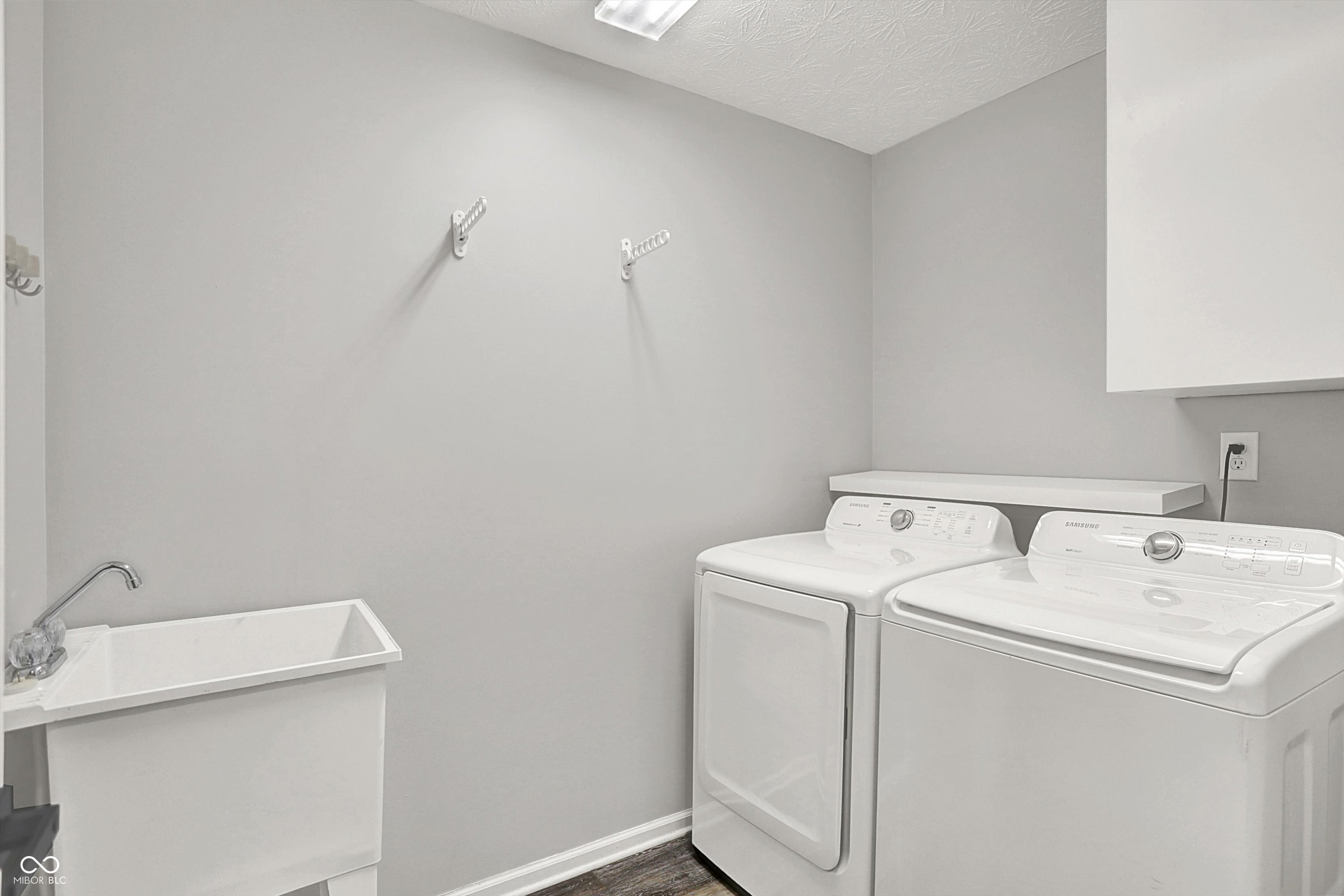 12232 Wolverton Way Fishers, IN 46037 - Photo 34 of 46