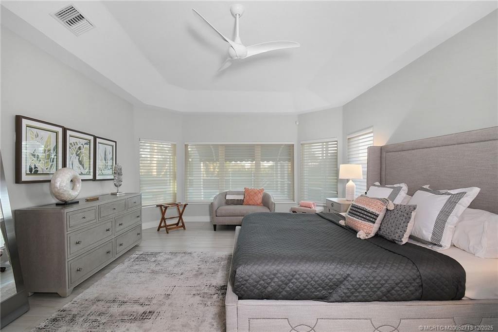 8149 Southeast Double Tree Drive Hobe Sound, FL 33455 - Photo 25 of 61 a living room with furniture