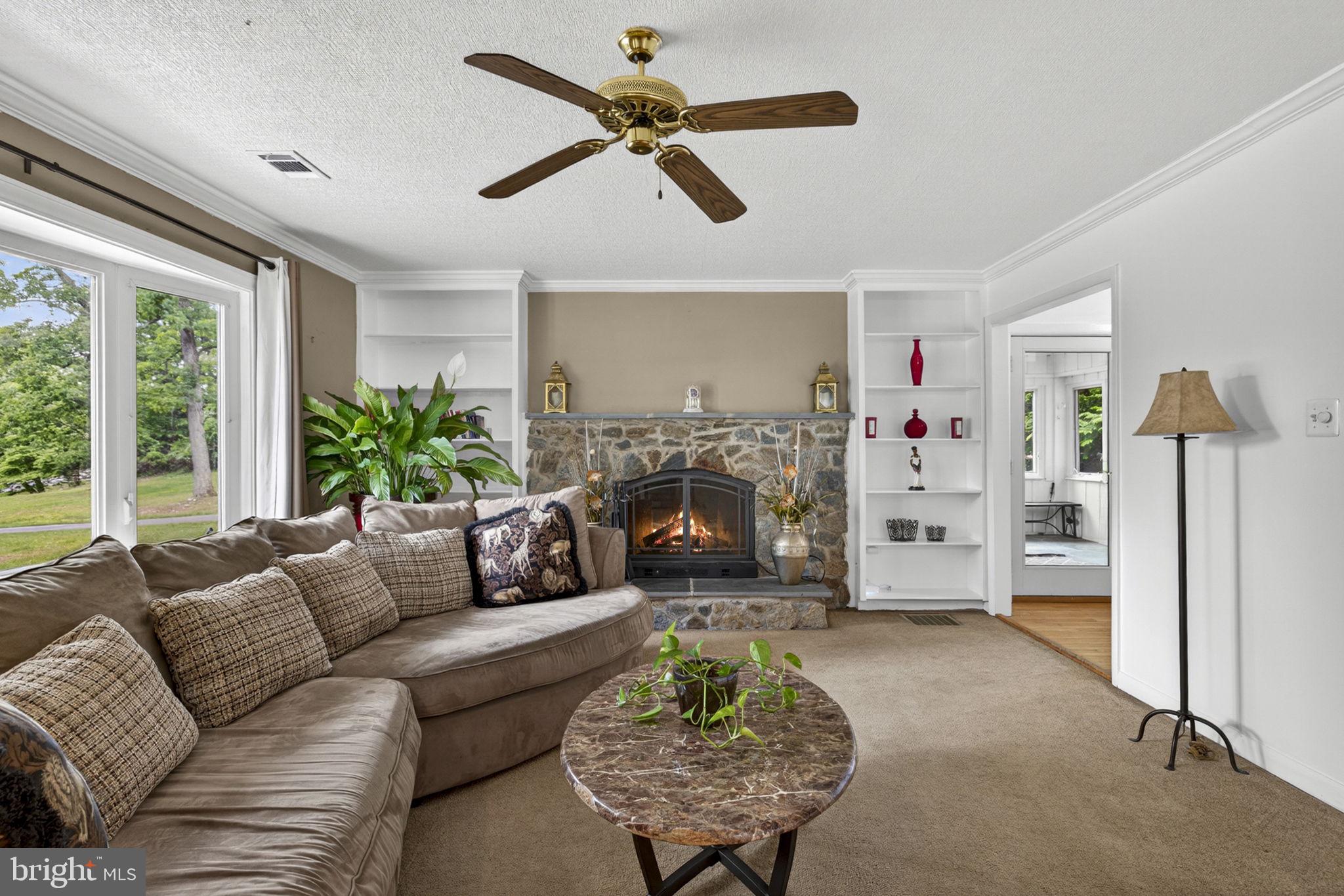 41726 Stumptown Road Leesburg, VA 20176 - Photo 10 of 91 Living Room with Gas Fireplace