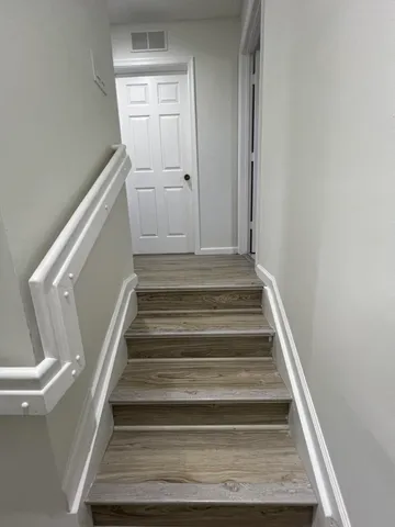 $2,400 | 1190 Imperial Lake Road, West Palm Beach, FL 33413