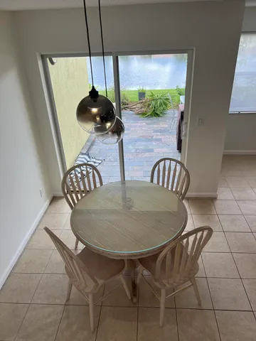 $2,400 | 1190 Imperial Lake Road, West Palm Beach, FL 33413