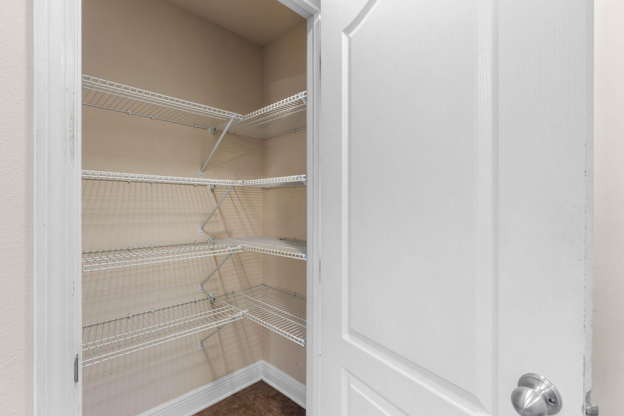 5609 Price Plantation Road Baker, FL 32531 - Photo 15 of 49 a empty closet with white paint