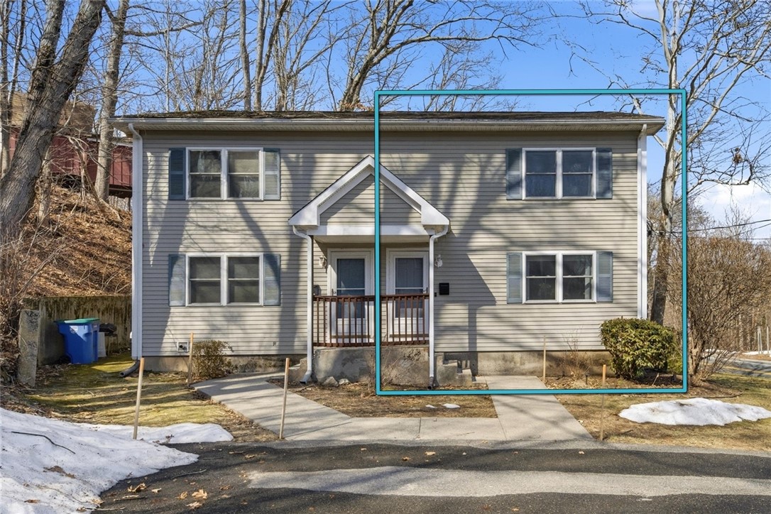 131 New River Road Lincoln, RI 02838 - Photo 2 of 31