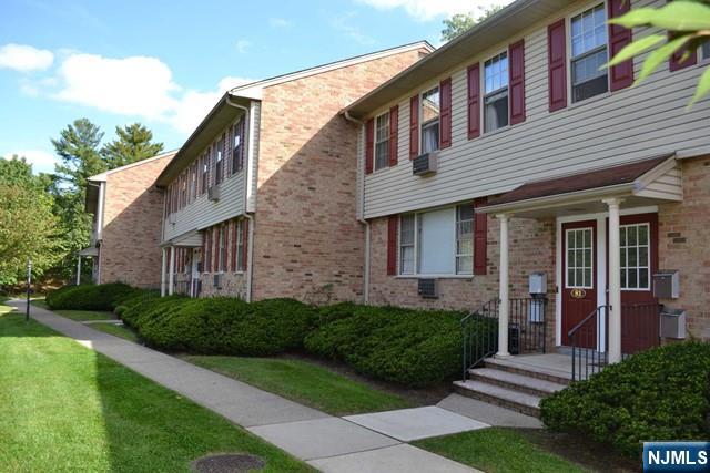 71 A Hawthorne Avenue, Unit A) Park Ridge, NJ 07656 - Photo 8 of 30 Gallery Image 8