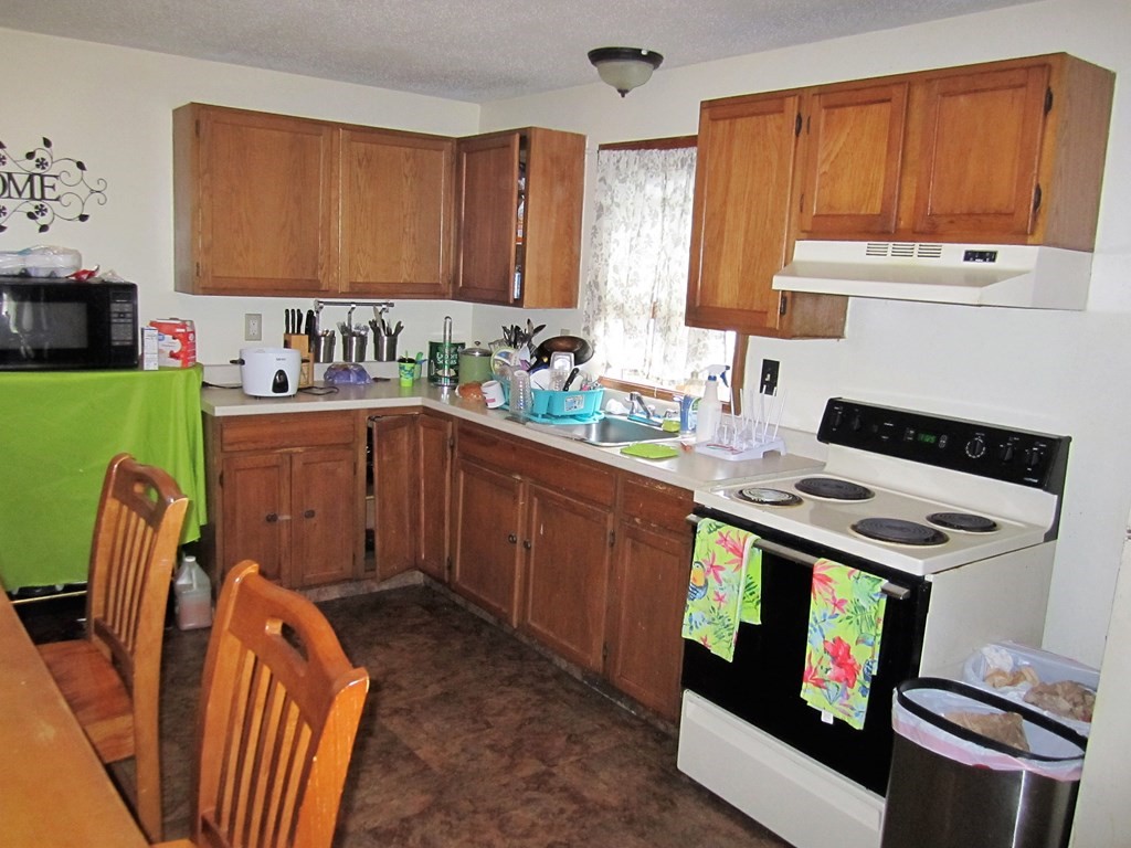 26-30 White Street Springfield, MA 01108 - Photo 20 of 22 Gallery Image 20
