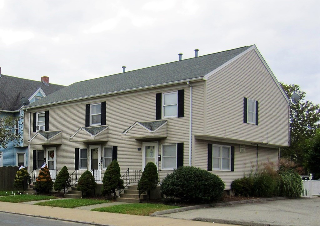 26-30 White Street Springfield, MA 01108 - Photo 3 of 22 Gallery Image 3