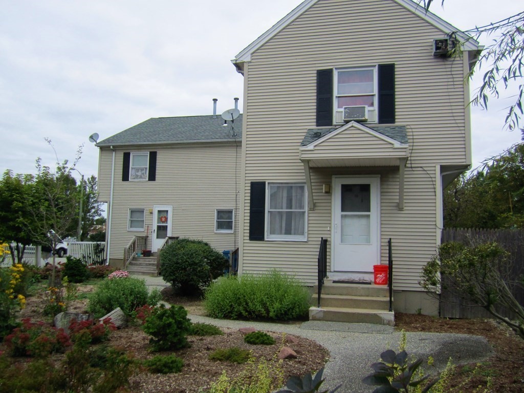 26-30 White Street Springfield, MA 01108 - Photo 7 of 22 Gallery Image 7
