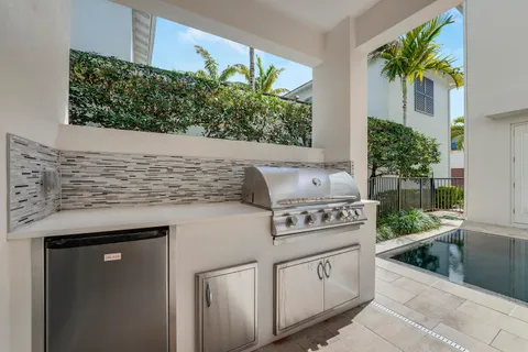 $1,875,000 | 1022 Faulkner Terrace, Palm Beach Gardens, FL 33418