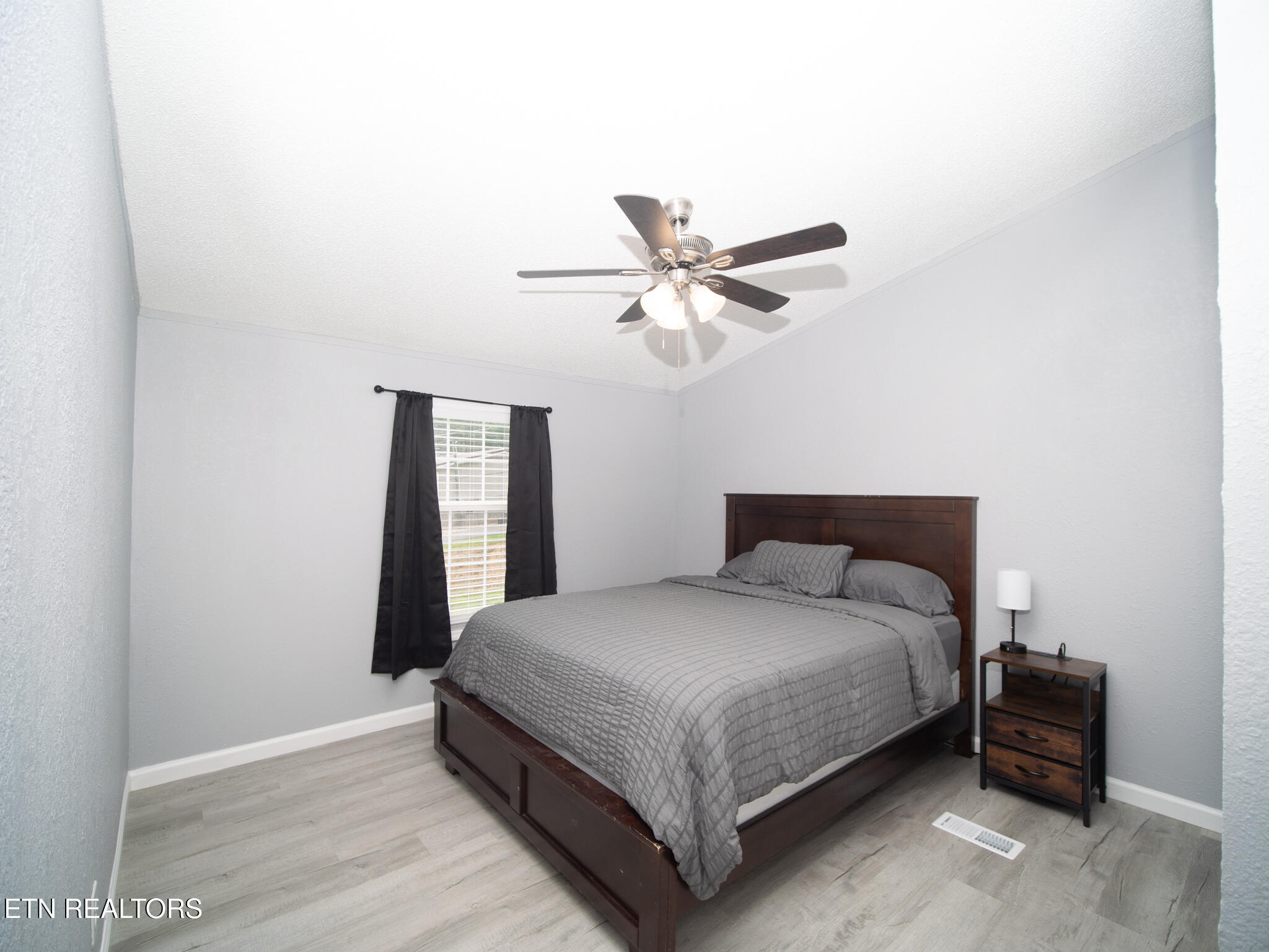 167 Cheyenne Lane Powell, TN 37849 - Photo 23 of 33 JeremyPitts-17