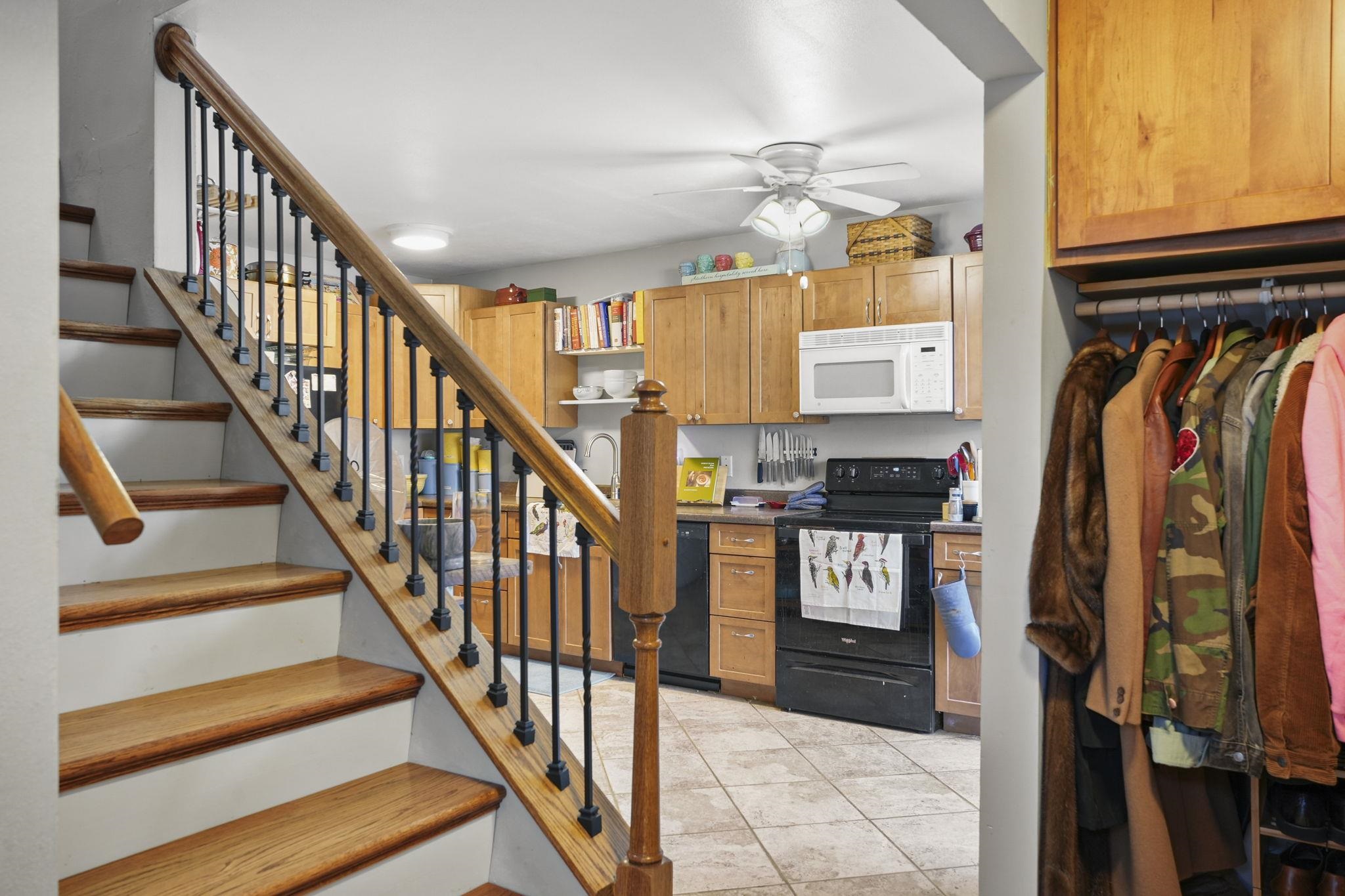 514 East Bluff Madison, WI 53704 - Photo 2 of 46