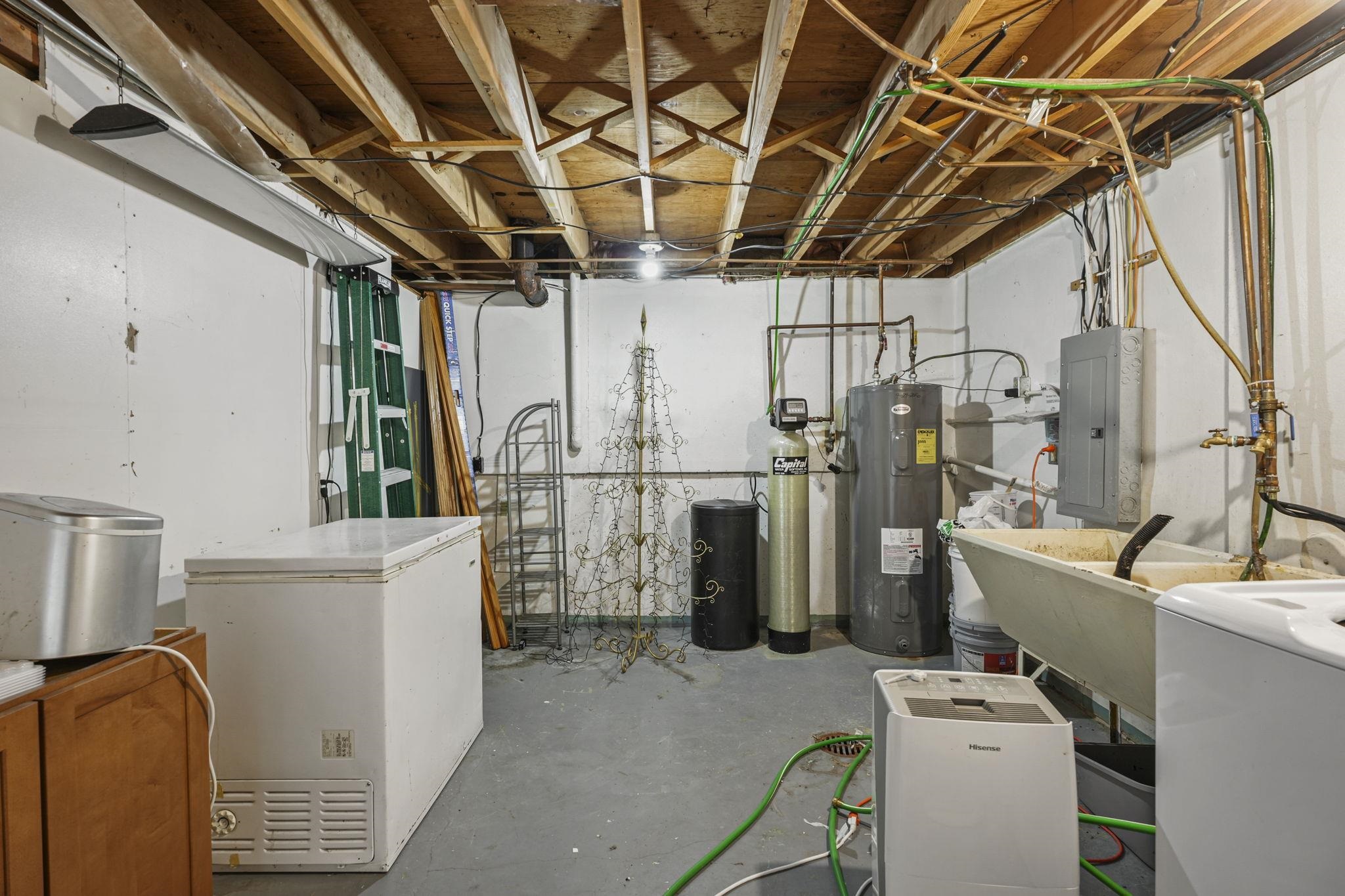 514 East Bluff Madison, WI 53704 - Photo 32 of 46