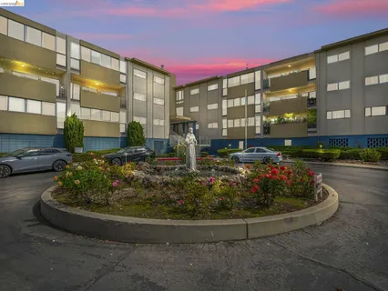 $549,000 | 2137 Otis Drive, Unit 315, Alameda, CA 94501