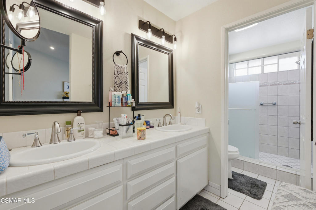 2746 Lemon Drive Simi Valley, CA 93063 - Photo 12 of 20