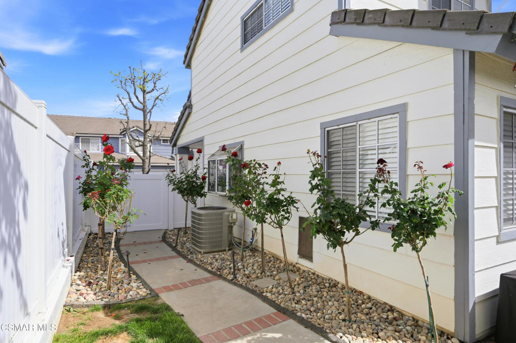 2746 Lemon Drive Simi Valley, CA 93063 - Photo 19 of 20