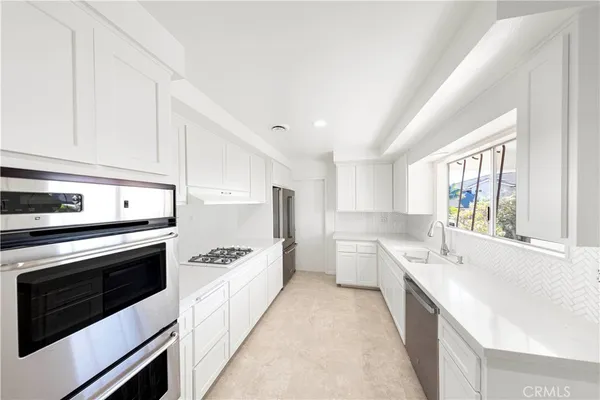 $6,250 | 308 East Avenida Cordoba, San Clemente, CA 92672
