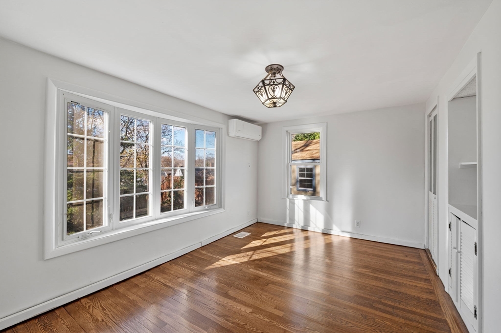 268 Walnut Street Lynn, MA 01905 - Photo 9 of 41