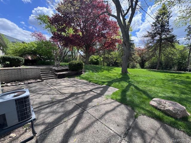 2712 Rambling Way Bloomfield Hills, MI 48302 - Photo 25 of 30