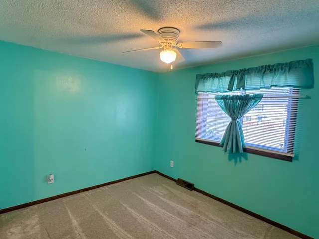 $124,900 | 291 East 1st Street, Morton, MN 56270