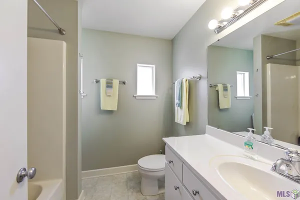 $395,000 | 220 Renee Denise Court, Theriot, LA 70397