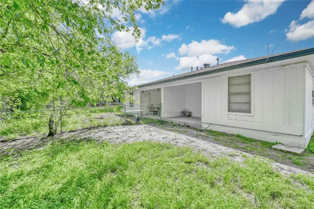 $1,450 | 3911 Olive Street, Unit B, Bryan, TX 77801