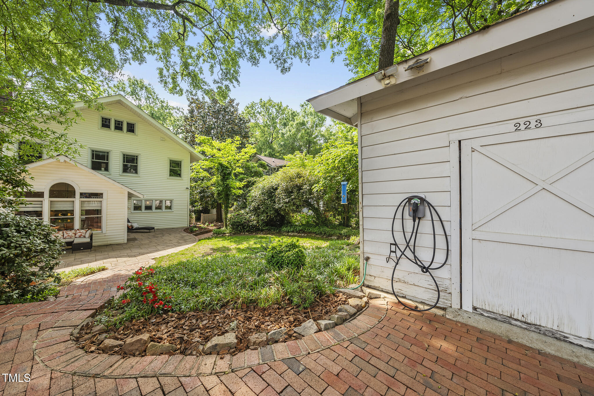 223 Hawthorne Road Raleigh, NC 27605 - Photo 33 of 47 DSC08930