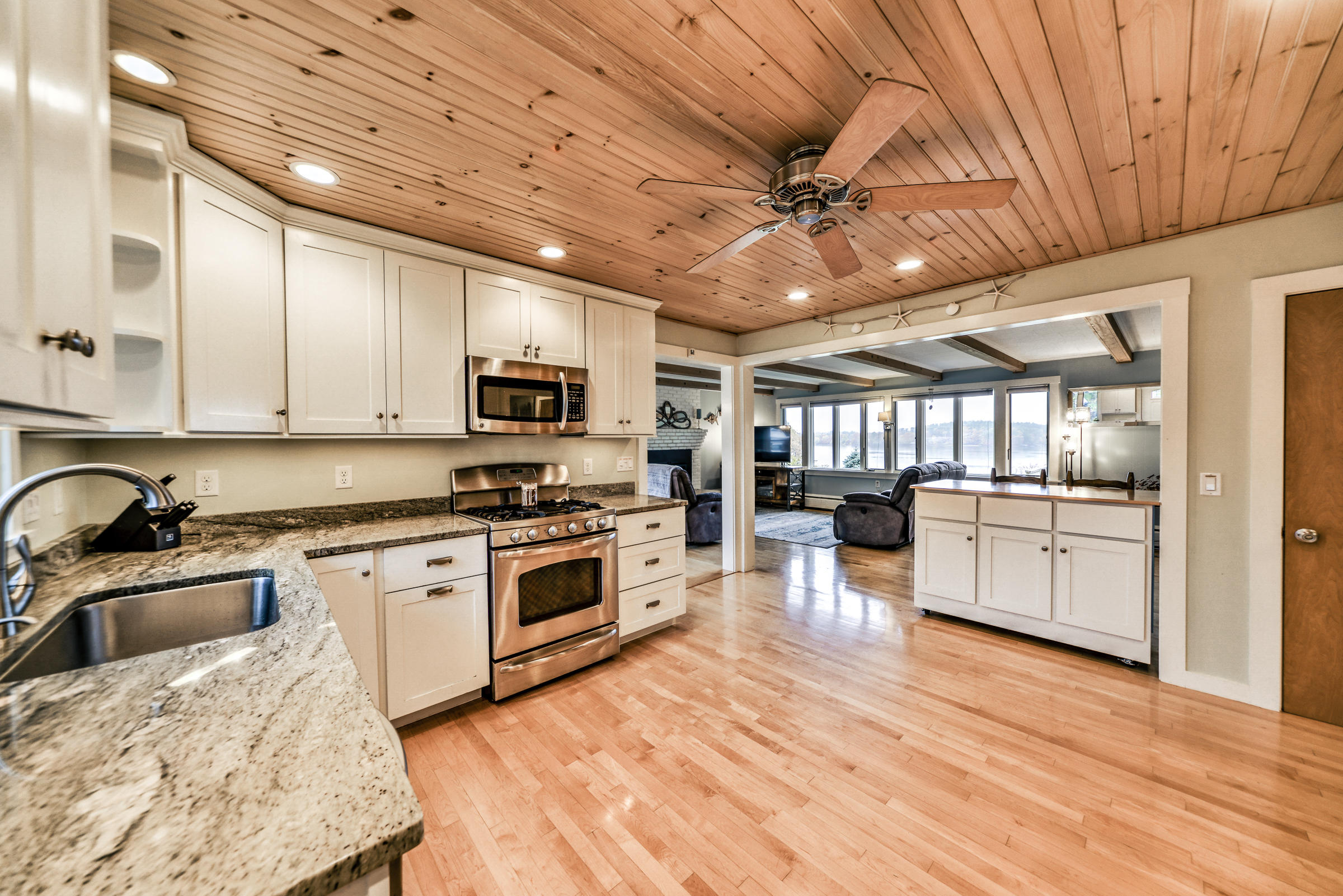 28 Hiltons Run Kittery Point, ME 03905 - Photo 12 of 70 108167-46