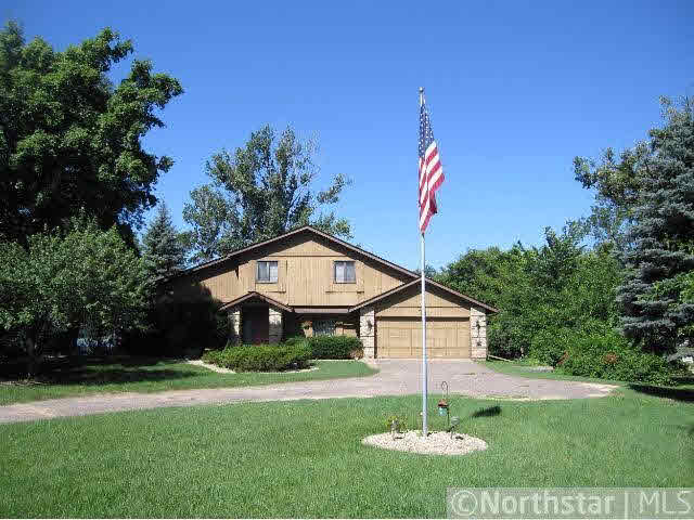 5327 Hodgson Road Shoreview, MN 55126 - Photo 13 of 14
