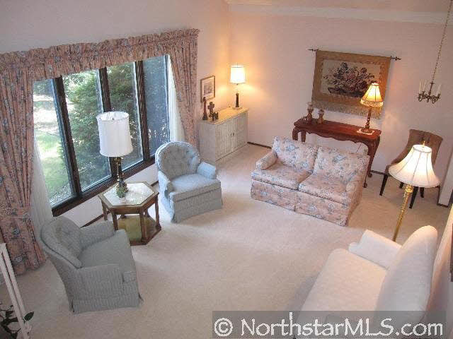 5327 Hodgson Road Shoreview, MN 55126 - Photo 5 of 14
