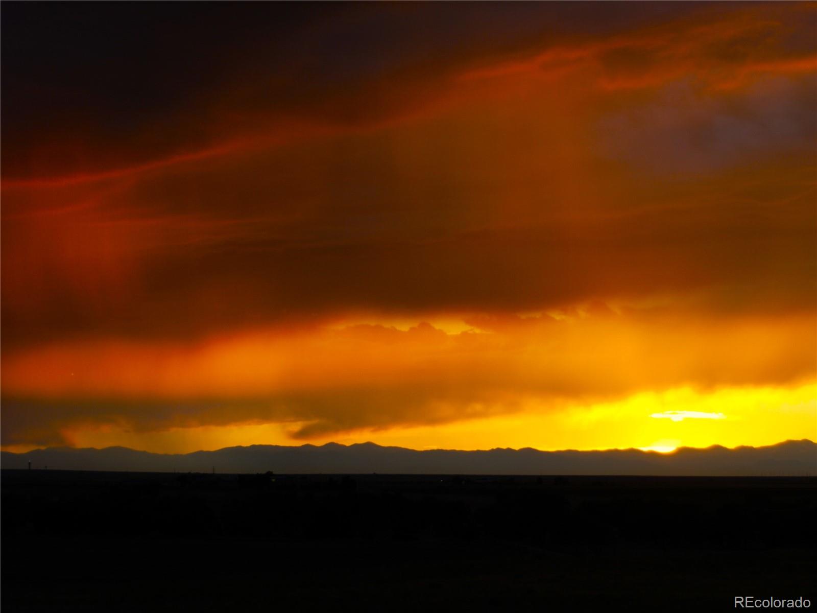 5549 Yulle Road Bennett, CO 80102 - Photo 15 of 47