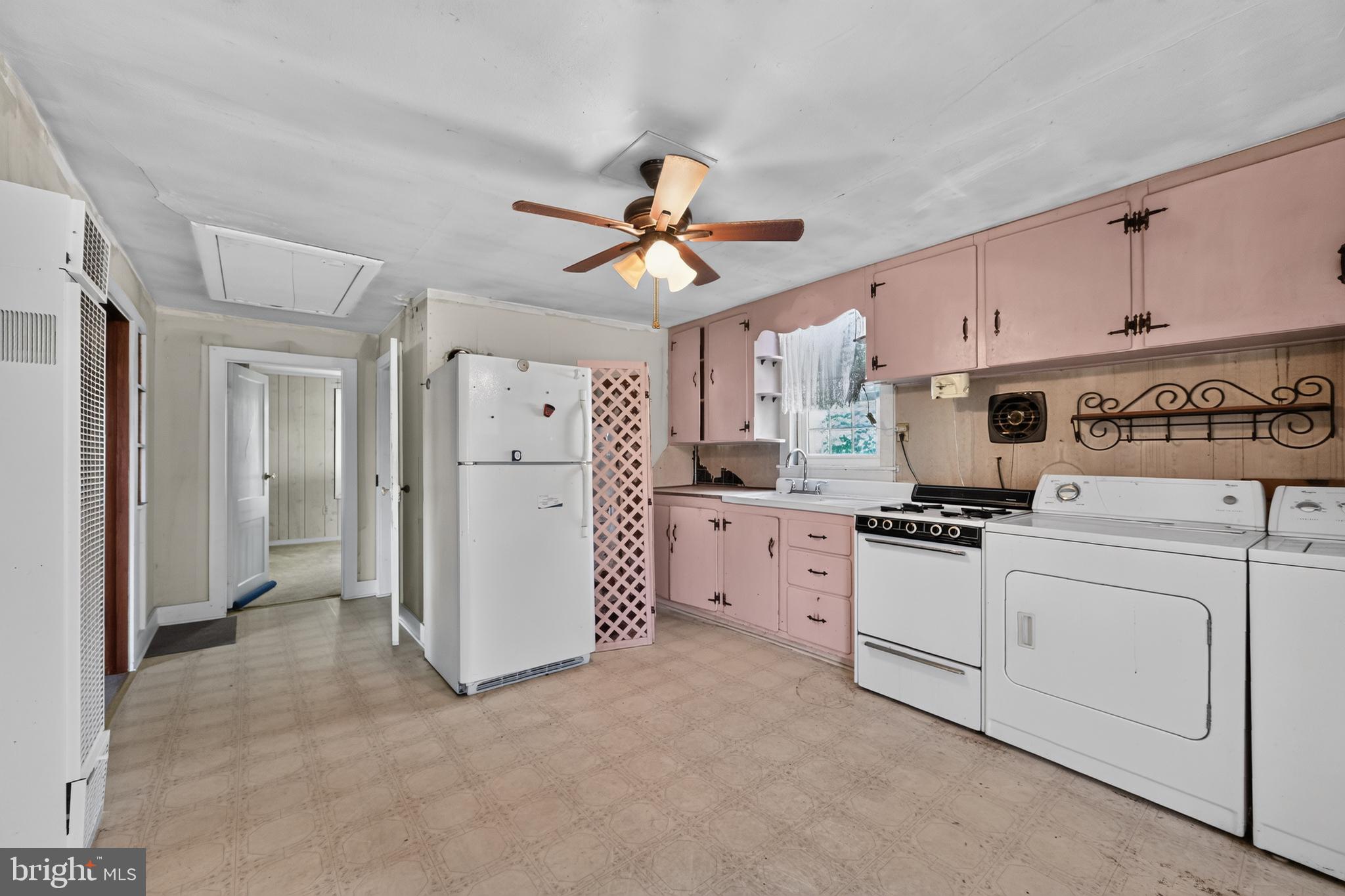 6132 Harmony Road Preston, MD 21655 - Photo 25 of 31 Charming vintage kitchen with character.