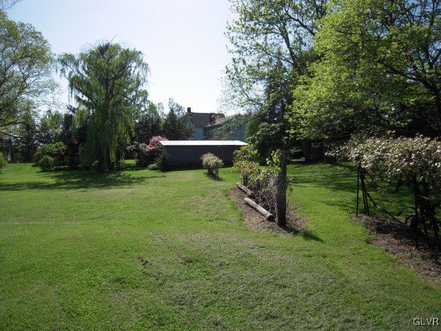 4030 Jacksonville Road Bethlehem, PA 18017 - Photo 33 of 37 Gallery Image 33