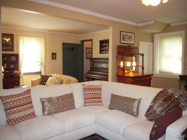4030 Jacksonville Road Bethlehem, PA 18017 - Photo 4 of 37 Dining Room