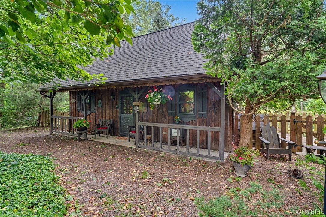 10985 Griswold Road Darien, NY 14040 - Photo 2 of 50