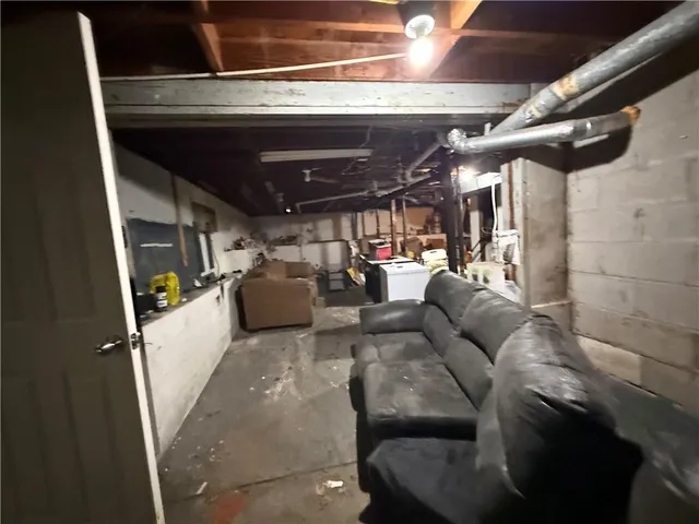 $175,000 | 505 Southwest 18 Street, Blue Springs, MO 64015