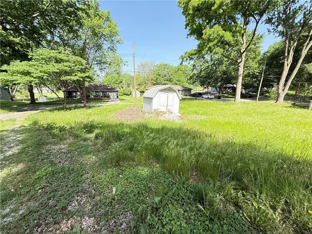 $175,000 | 505 Southwest 18 Street, Blue Springs, MO 64015